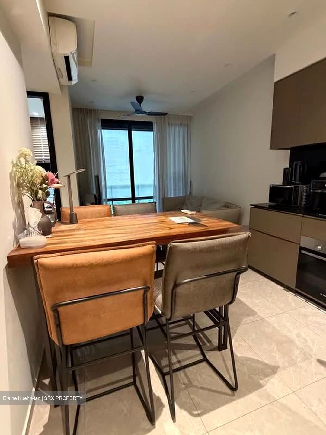 Park Colonial (D13), Condominium #579102851